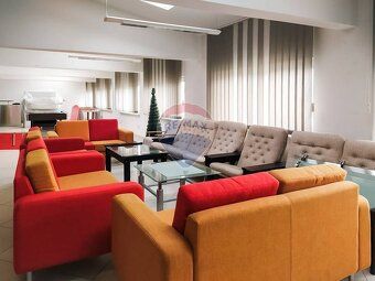 Ponúkame na prenájom alebo predaj modernú administratívno-ob
