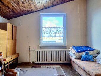 ARCHEUS Euroveatower Bratislava vo výhradnom zastúpení ponúk