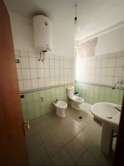 ☀️3-IZBOVÝ RODINNÝ APARTMÁN PRI MORI – DRAČ, ALBÁNSKO
Na pre