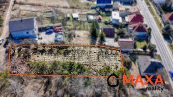 EXKLUZÍVNE – Stavebný pozemok 1424 m2 s krásnym výhľadom na 