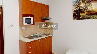 Realitná kancelária HALO reality a Mgr. Marián Hlavna, konta