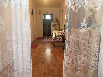 ID:6610
Ponúkame Vám na predaj pekný rodinný dom v obci Višň