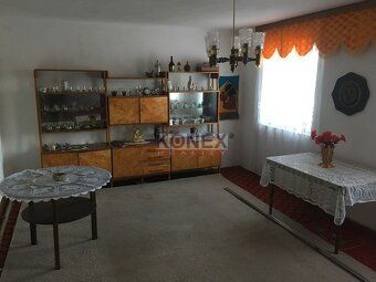 ID:6610
Ponúkame Vám na predaj pekný rodinný dom v obci Višň
