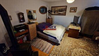 ID:2475
Ponúkame Vám na predaj priestranný poschodový rodinn