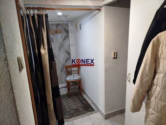 ID:2606
Ponúkame na predaj  obchodný nebytový priestor v Sni