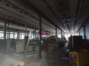 ID:2611
Ponúkame na  predaj výrobnú halu vo Vranove nad Topľ