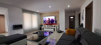 ID:3147
Ponúkame na predaj kompletne rekonštruovaný  rodinný