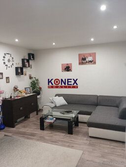 ID:3159
Ponúkame na predaj veľký, slnečný a veľmi príjemný 4