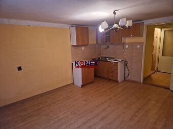ID:3194
Ponúkame na predaj priestranný dvojgeneračný dvojpos