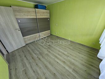 Veľmi pekný, udržiavaný 3 izbový byt s balkónom a vlastným k