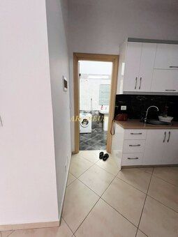 APARTMÁN S VÝHĽADOM NA JADRAN – SARANDA, ALBÁNSKO
Predstavuj