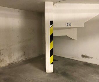 Ponúkame Vám na predaj prakticky riešené garážové státie v p