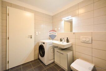 Realitná kancelária RE/MAX Vám EXKLUZÍVNE ponúka na PRENÁJOM