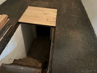 Ponúkame Vám na predaj garáž, ktorá sa nachádza v garážovom 