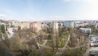 Ponúkame na predaj zrekonštruovaný 1-izb. byt na ulici Hronc