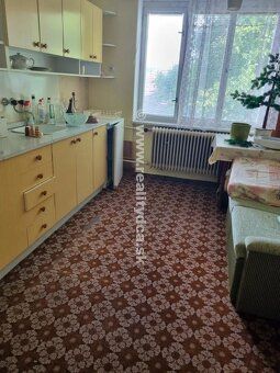 Predáme veľký rodinný dom v Bánovciach nad Bebravou - časť D