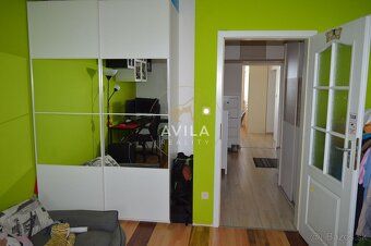 Sme AVILA. Už roky spájame ľudí s ich novým domovom. Dohodni