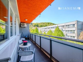 Typ: 4-izbový byt Ulica: Koprivnická Obec: Bratislava-Dúbrav