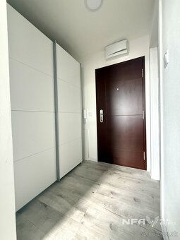 Ponúkame Vám na prenájom 1-izbový byt o rozlohe 30 m2 v blíz