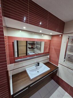 Prenajmem veľký, moderne zrekonštruovaný 3-izbový byt o výme