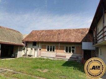 Veľký a pekný novo-zrekonštruovaný rodinný dom v obci Dobrá 
