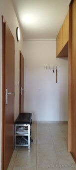 Ponúkame na prenájom 2-izbový byt po kompletnej rekonštrukci