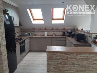 ID:3941 Ponúkame na predaj veľkorysý 4-izbový byt v obľúbene