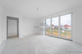 Ponúkam Vám na predaj novostavbu 4i rodinného domu s garážou