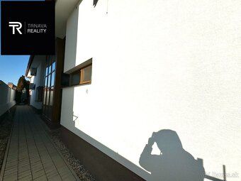TRNAVA REALITY – ponúka na predaj veľký 7 izbový rodinný dom