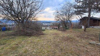 Ponúkame na predaj vysporiadanú záhradu o rozlohe 419 m2. Zá