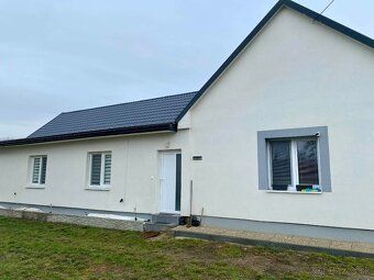 Ponúkam na dlhodobý prenájom pekný rodinný dom, ktorý je ide
