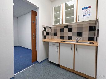 EXKLUZÍVNE  - pripravujeme pre Vás na prenájom kancelárske p
