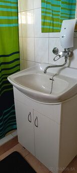 Ponúkame na predaj poschodovú murovanú chatu, 26 m2 s murova
