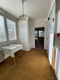 Nitra, Chrenova, Lesná 1, 3p., 2i, 58m2+cca. 8m2 dva balkony