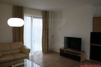 K dlhodobému nájmu je určený moderný 2 izbový apartmán na 2.