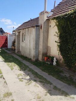 Ponúkame na predaj rodinný dom v tichej lokalite na Záhorí, 