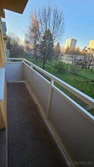 Prenajmem velky 2 izbovy byt (68 m2) v Novej Dubnici, Trenci