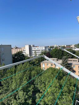 Ponúkam kompletne zariadený 2 izbový byt s balkónom v Trnave