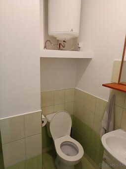 Prenajmem garsonku v centre mesta Dolny Kubin, 240 najom + 1