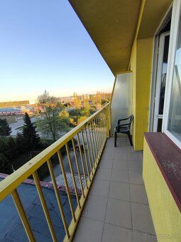 Prenajmem zrekonštruovaný byt 2+kk s 2balkóny na Novozámocké