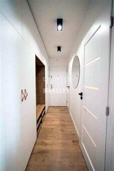 TUreality , Vám ponúka na predaj trojizbový byt /164 m2/ v j