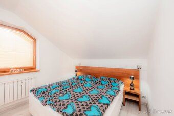 Ponúkam na predaj 3-izbový apartmán (v KN zapísaný ako byt) 