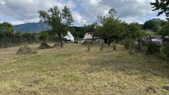 Na predaj chalupa s priestranným pozemkom 1647 m² v malebnej