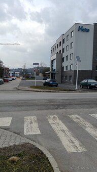 Ponúkam na prenájom garáž v Lipt. Mikuláší pri firme Hako. G