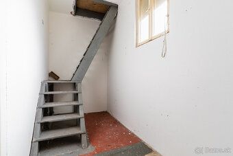 Typ: Rodinný dom Obec: Kružná
Na predaj rodinný dom s veľkým