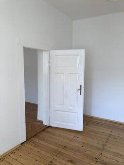 Renovovaný dom - 5 izieb + letna kuchyna ako samostatna budo
