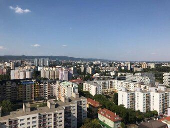 Na prenájom 2-izbový byt – Ružová dolina (Universo), Bratisl