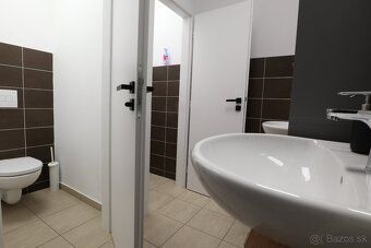 Realitná kancelária Tom & Tiles Vám ponúka na prenájom časť 
