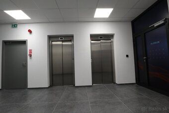 Realitná kancelária Tom & Tiles Vám ponúka na prenájom časť 