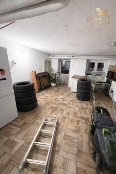 Ponúkame na predaj nadštandardne priestranný, samostatne sto